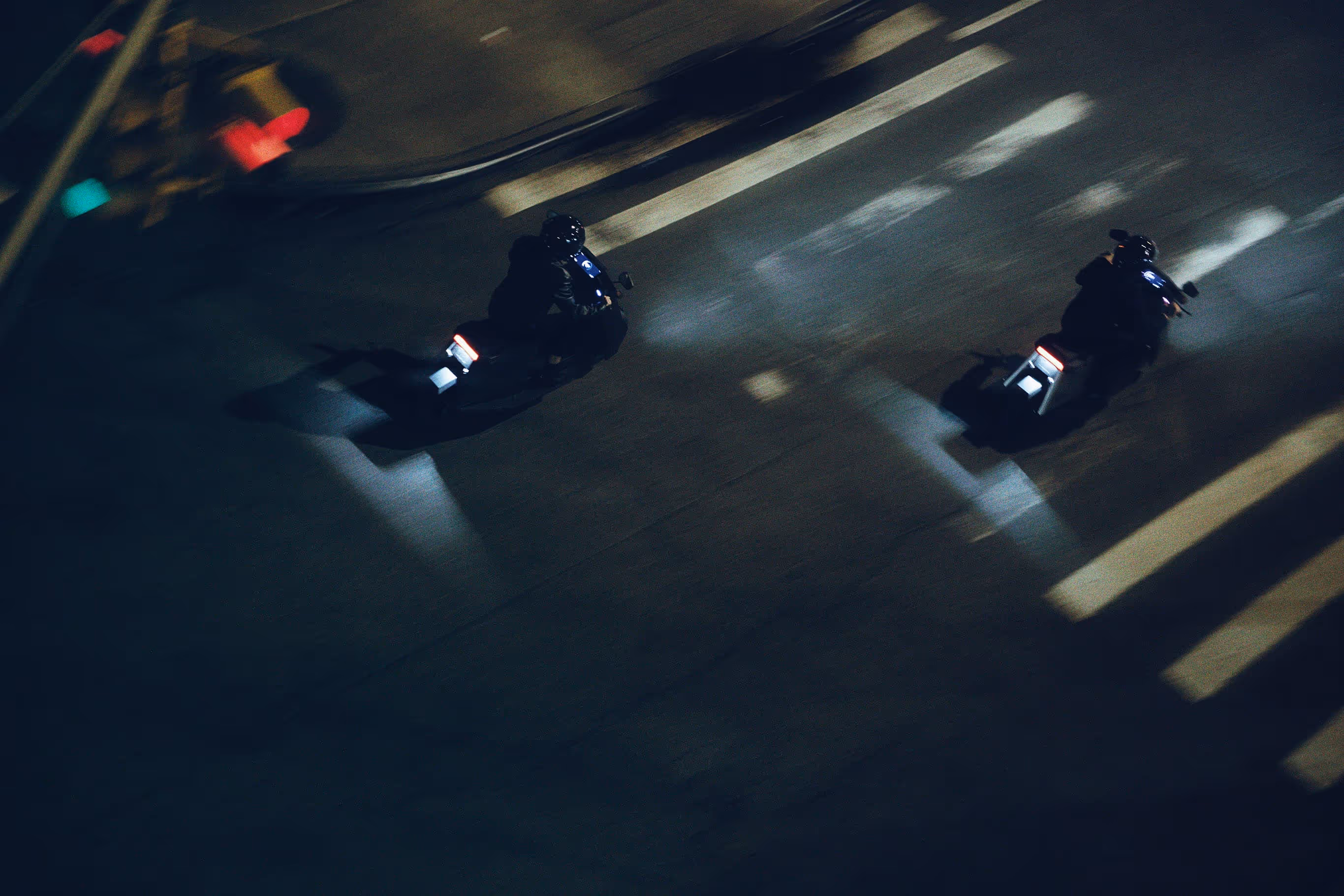 Infinite Machine Olto campaign photo urban commute